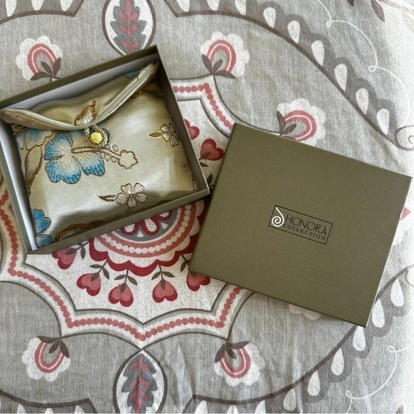 Honora Cultured Pearls - 29” Opera Length - Excellent Condition - Picture 8 of 9